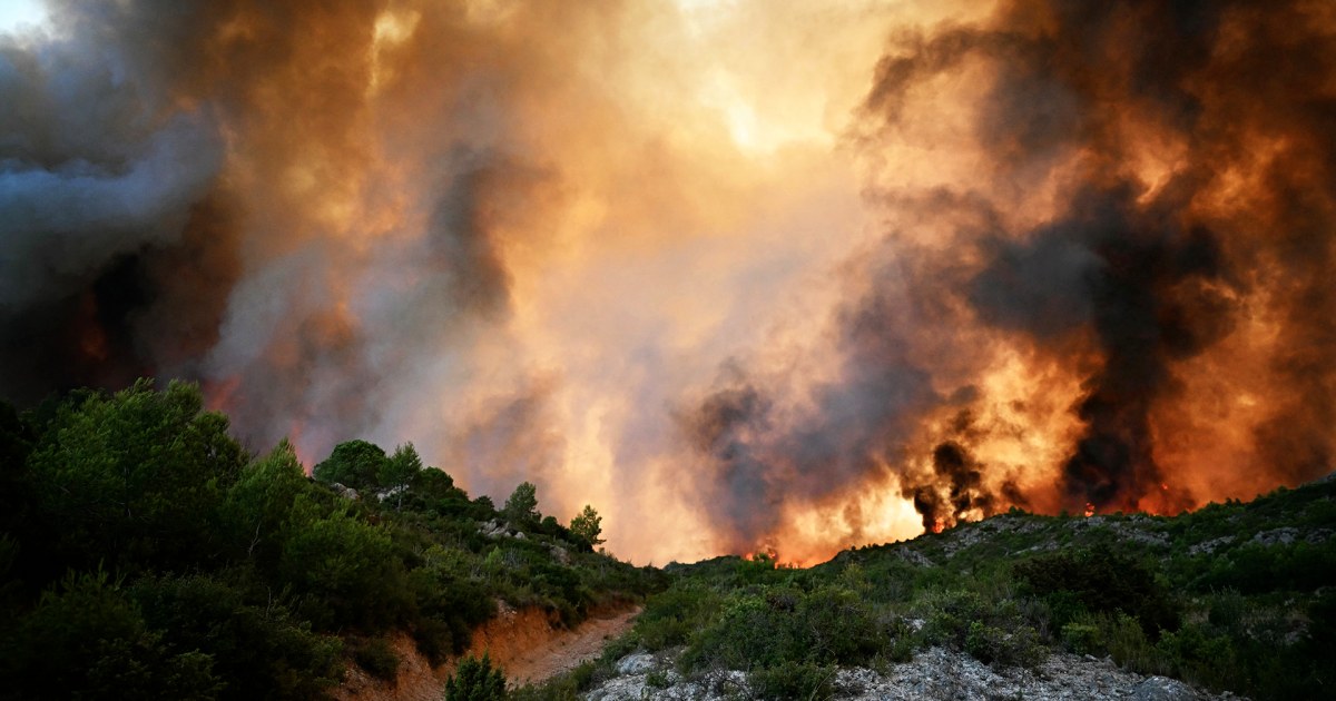 Firefighters battle France’s biggest wildfire in 80 years