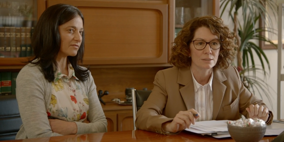 "Snappy" Australian award-winning sitcom returns to UK for new season with 'higher stakes'