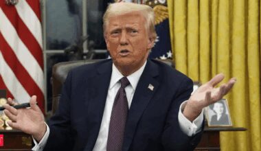 Would be 1929 all over again: Trump says striking down tariffs would spark another ‘Great Depression’
