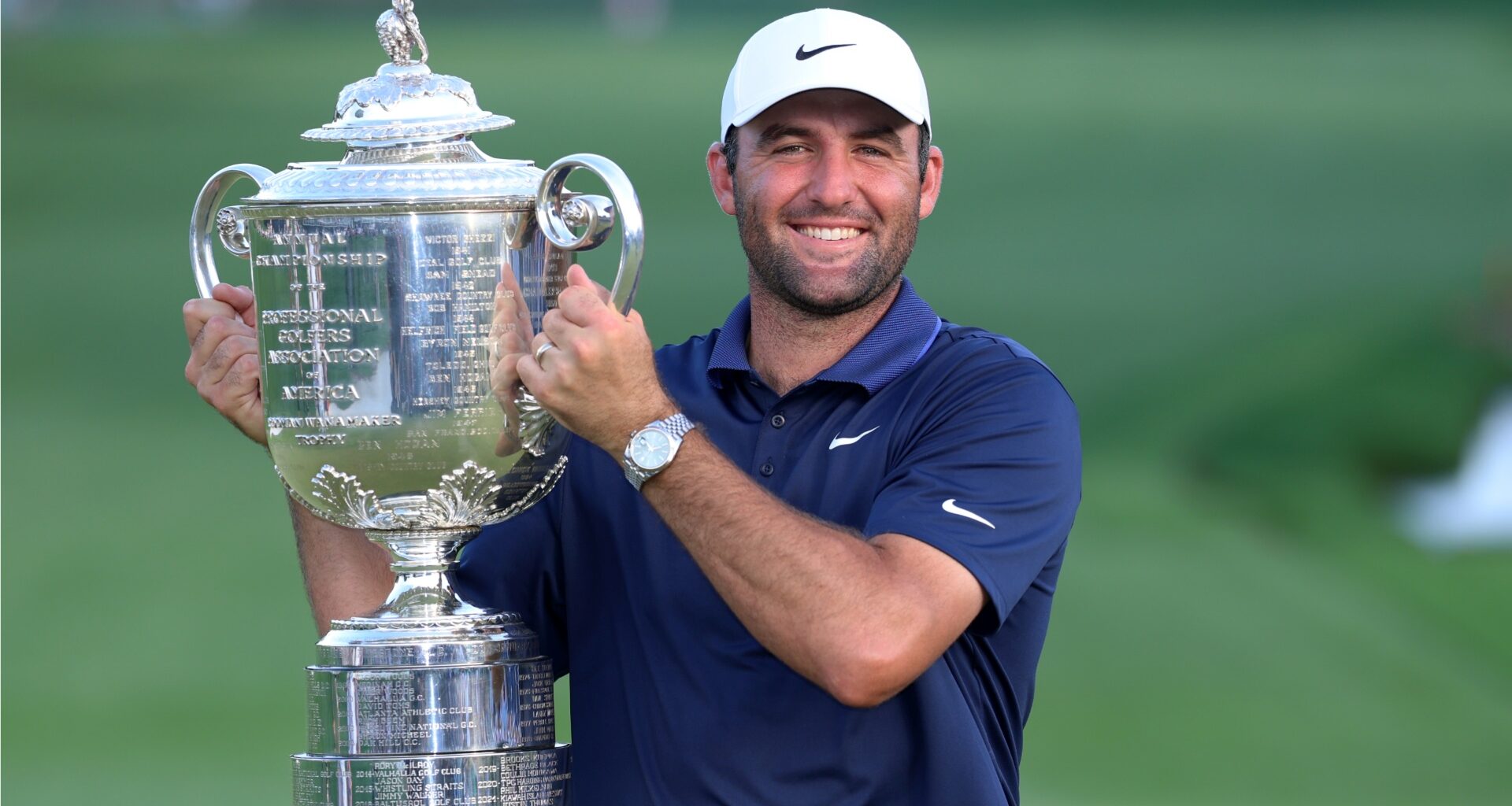 Scottie Scheffler splashes out $50 on eBay in bid to surpass Tiger Woods in $100m FedEx Cup