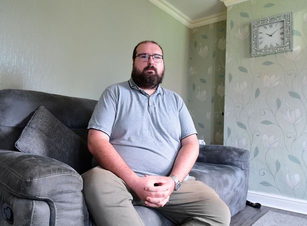 Simon Worthington raised concerns about his mum's end of life care