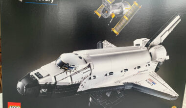 Discovery shuttle set