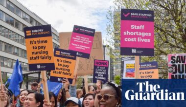 Nurses in England, Wales and Northern Ireland overwhelmingly reject 3.6% pay rise | Nursing