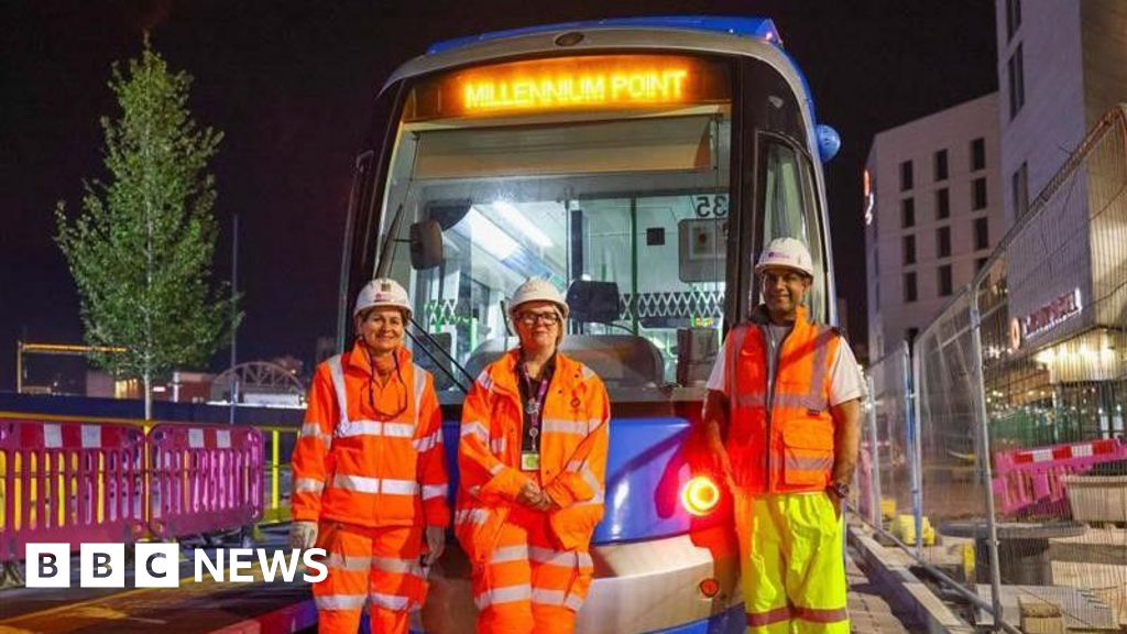 'Successful' overnight test of Birmingham tram extension