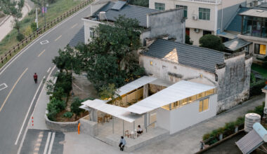Longyou Tourist Center / atelier tao+c