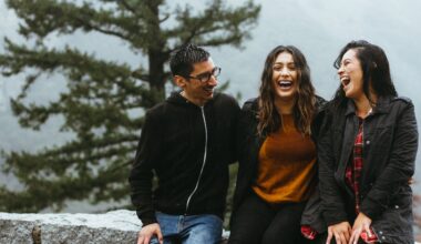 Is laughter a form of therapeutic medicine?