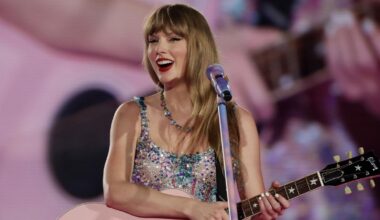 Taylor Swift Hints At Wednesday Night Announcement With New Countdown