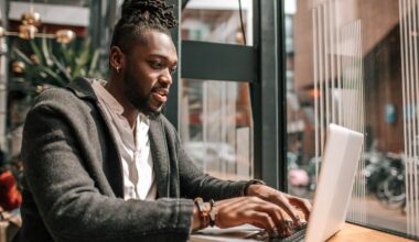 5 ChatGPT Prompts To Help You Come Up With Startup Business Ideas