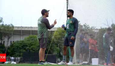 92 all out! Ex-Pakistan cricketer slams Mike Hesson's appointment as head coach — 'I don’t know what qualities…' | Cricket News