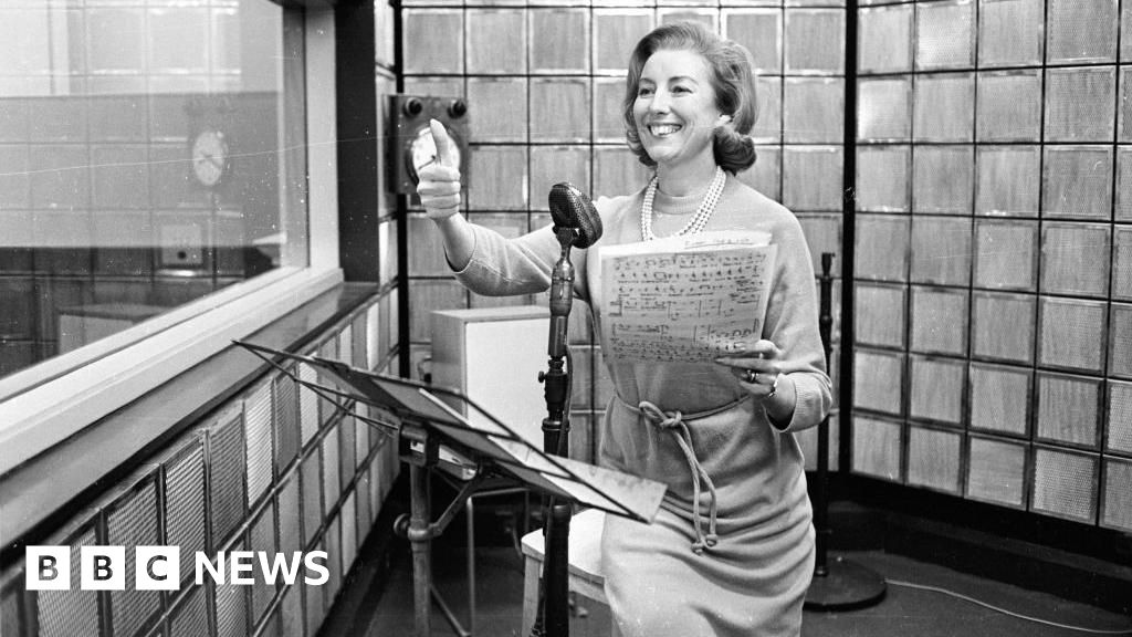 Dame Vera Lynn's audition records to be released 90 years on