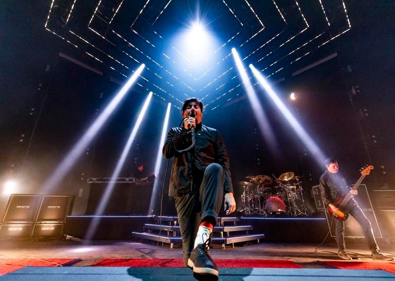 Deftones Debut A Decades-Old Album As A Top 40 Bestseller