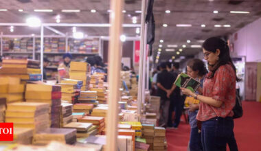 Quirky stationery & multilingual reads a hit at the book fair | Events Movie News