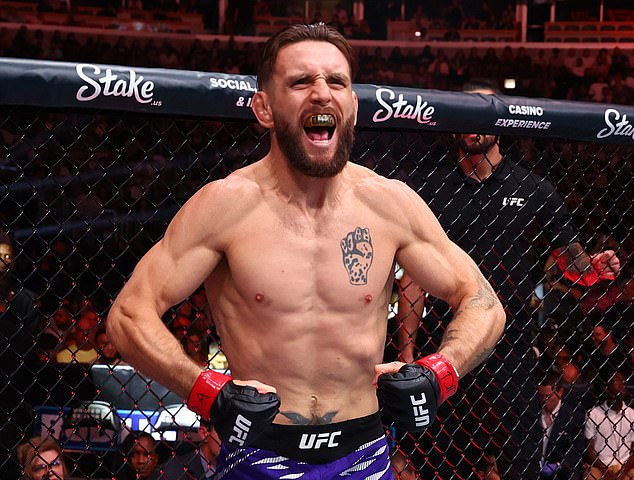 CHICAGO, ILLINOIS - AUGUST 16: Tim Elliott prepares to face Kai Asakura of Japan in a flyweight fight during the UFC 319 event at the United Center on August 16, 2025 in Chicago, Illinois. (Photo by Ed Mulholland/Zuffa LLC)