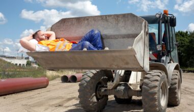 August off and siestas: Isn’t it time Britain’s heatwave-struck workers went continental?
