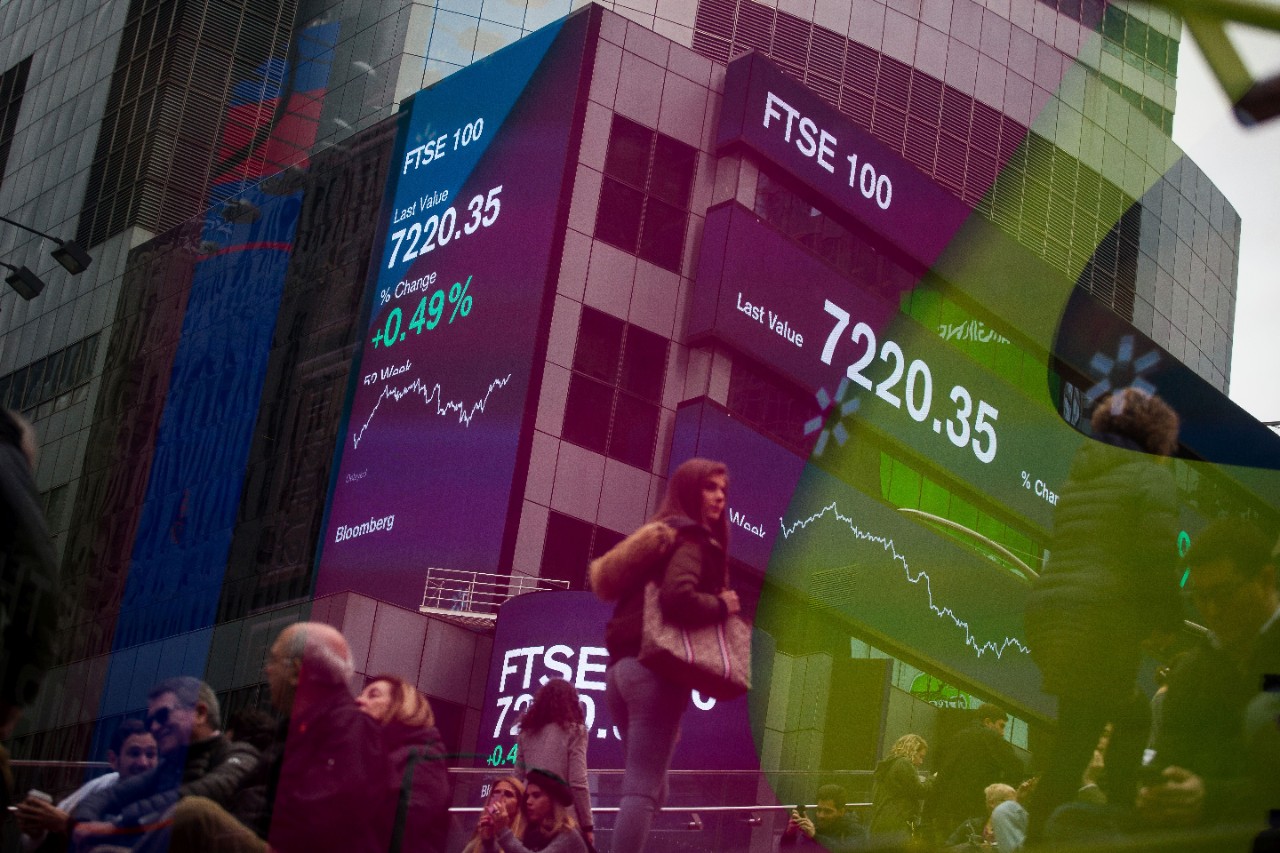 Can Ukraine peace efforts lead to stability in European markets?