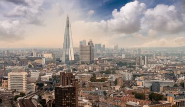 'It was 30 degrees inside the flat': London's new-build heatwave nightmare