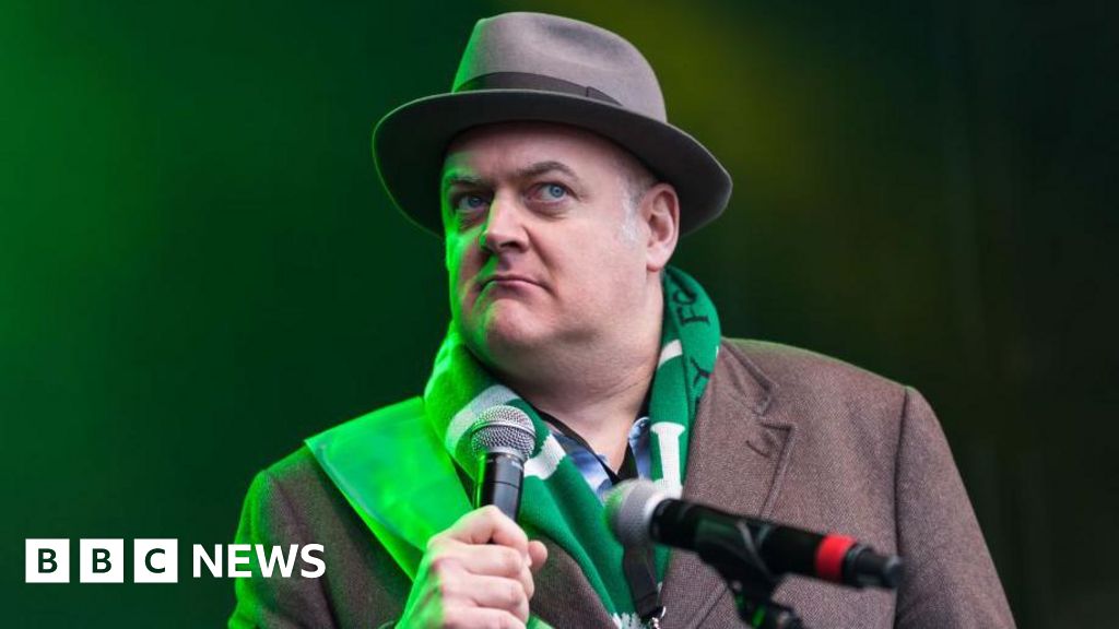 Dara Ó Briain criticises south-west London councils' e-bike bans