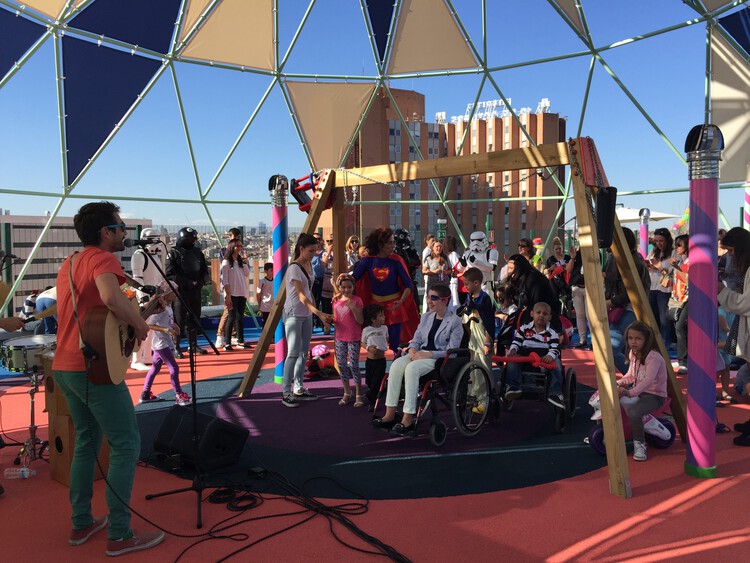 Inclusive Playgrounds: Every Body Can Play Through Architecture - Image 6 of 17