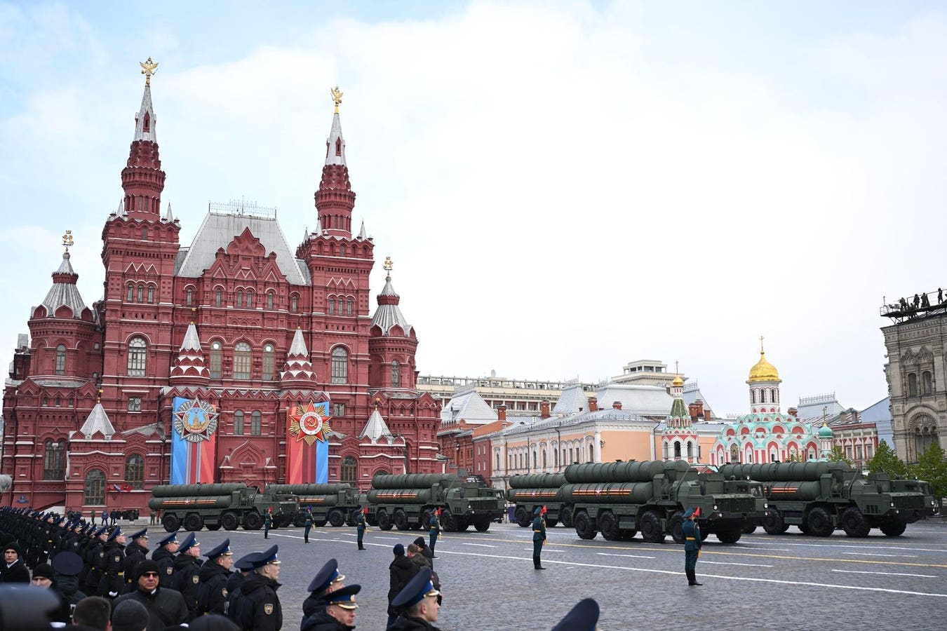 Intelsat Beams Lifesaving Internet Connections To Bombarded Ukrainians