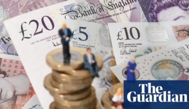 Gender pension gap equates to £7,600 a year, say union leaders | Gender pay gap