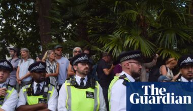 Palestine Action ban protesters plan to make their mass arrest ‘practically impossible’ | Palestine Action