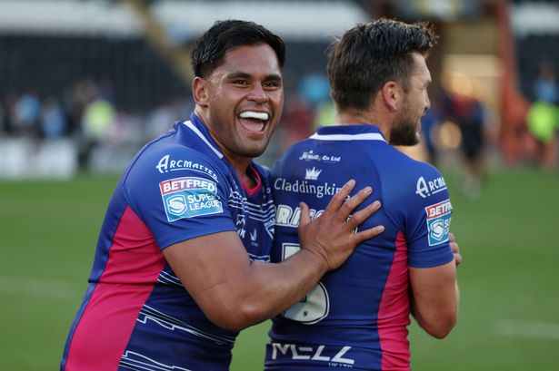 Hull FC continue to control their orwn destiny. 