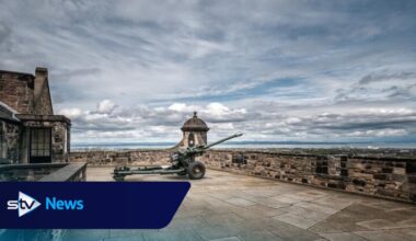 Edinburgh Castle's one o'clock gun cancelled due to medical emergency