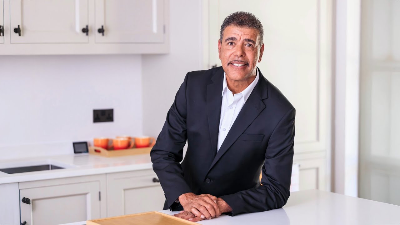 EDF’s Sunday Saver: Free Electricity Turns Sunday Prep into a Win – With Chris Kamara