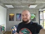 Selfies: 0.6x - f/2.4, ISO 1000, 1/100s - Realme 15 Pro review