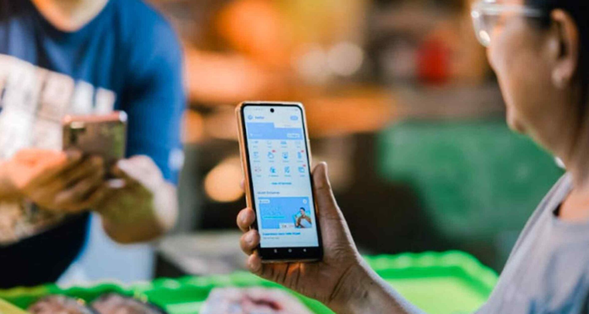 Filipinos prefer e-wallets to banks as financial services entry point