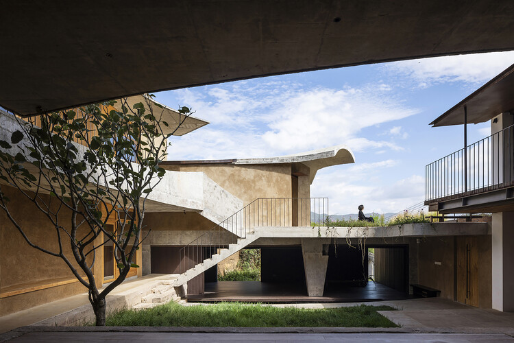 No. 8 House in Dongnan Village  / xiān Architects - Image 4 of 35