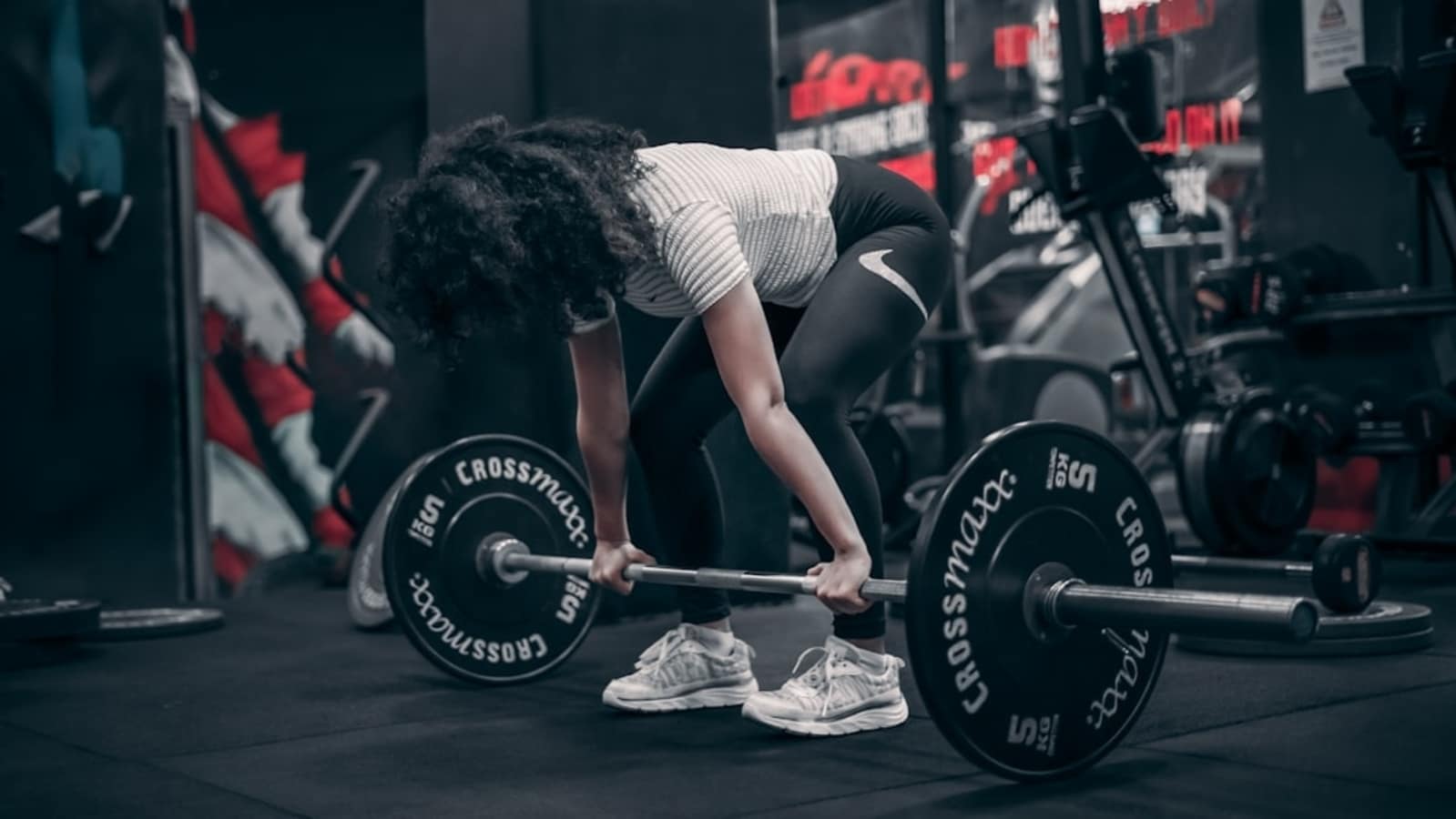 Fitness coach breaks down how to use workout supplement creatine the right way: ‘It is not a steroid!’