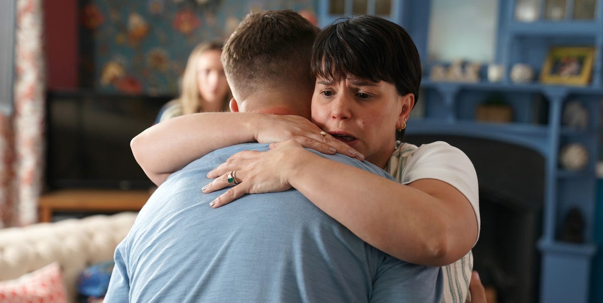 Hollyoaks horror! Nancy and Darren reel as young child goes missing next week