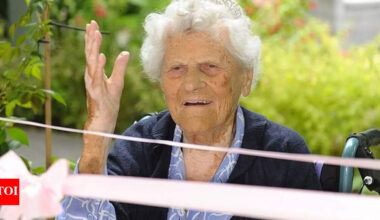 World’s oldest woman at 116 becomes living witness to a century of history from Titanic disaster to World Wars | World News