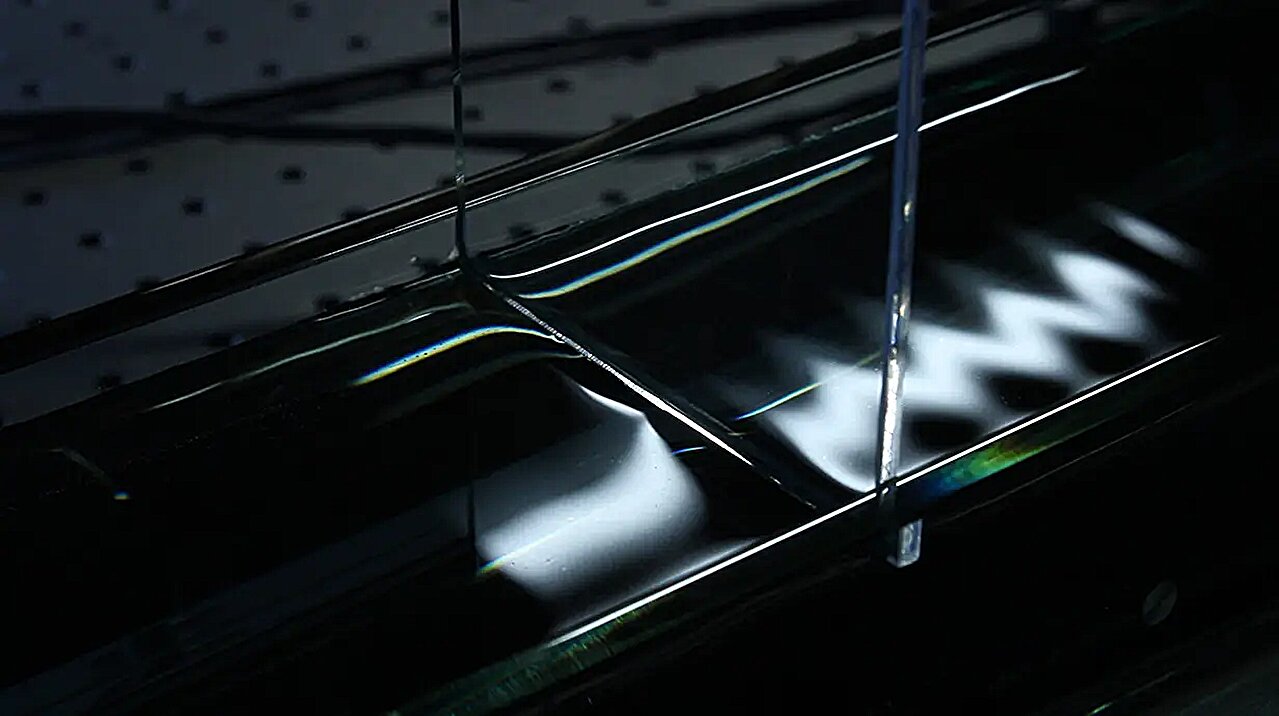 Study finds new way to control fluid in space