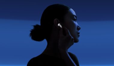 iOS 26: Remotely Control iPhone Camera With Your AirPods