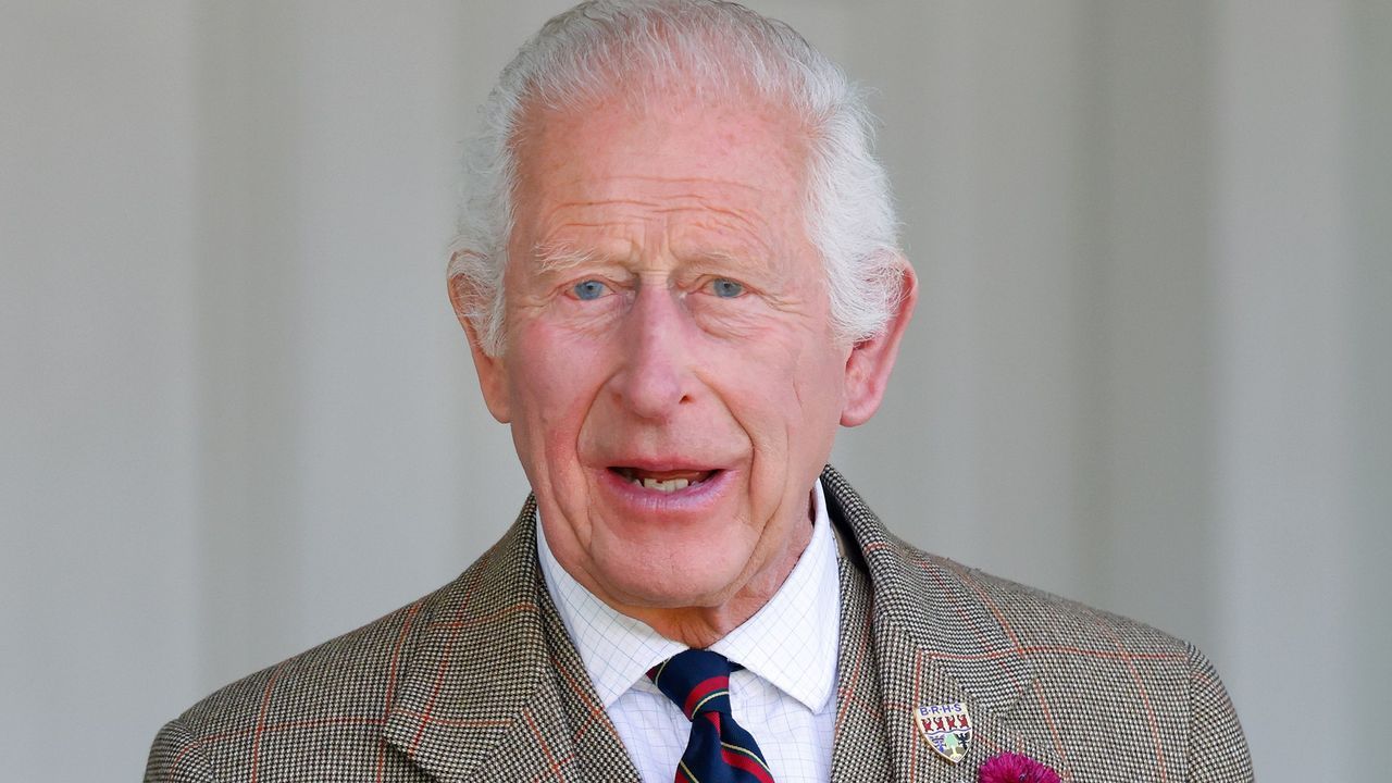 King Charles has reportedly invited a special guest to…