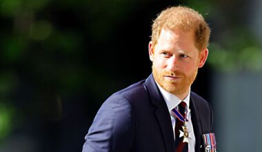 Prince Harry stops doing tell-alls in attempt to reconcile with royals: expert