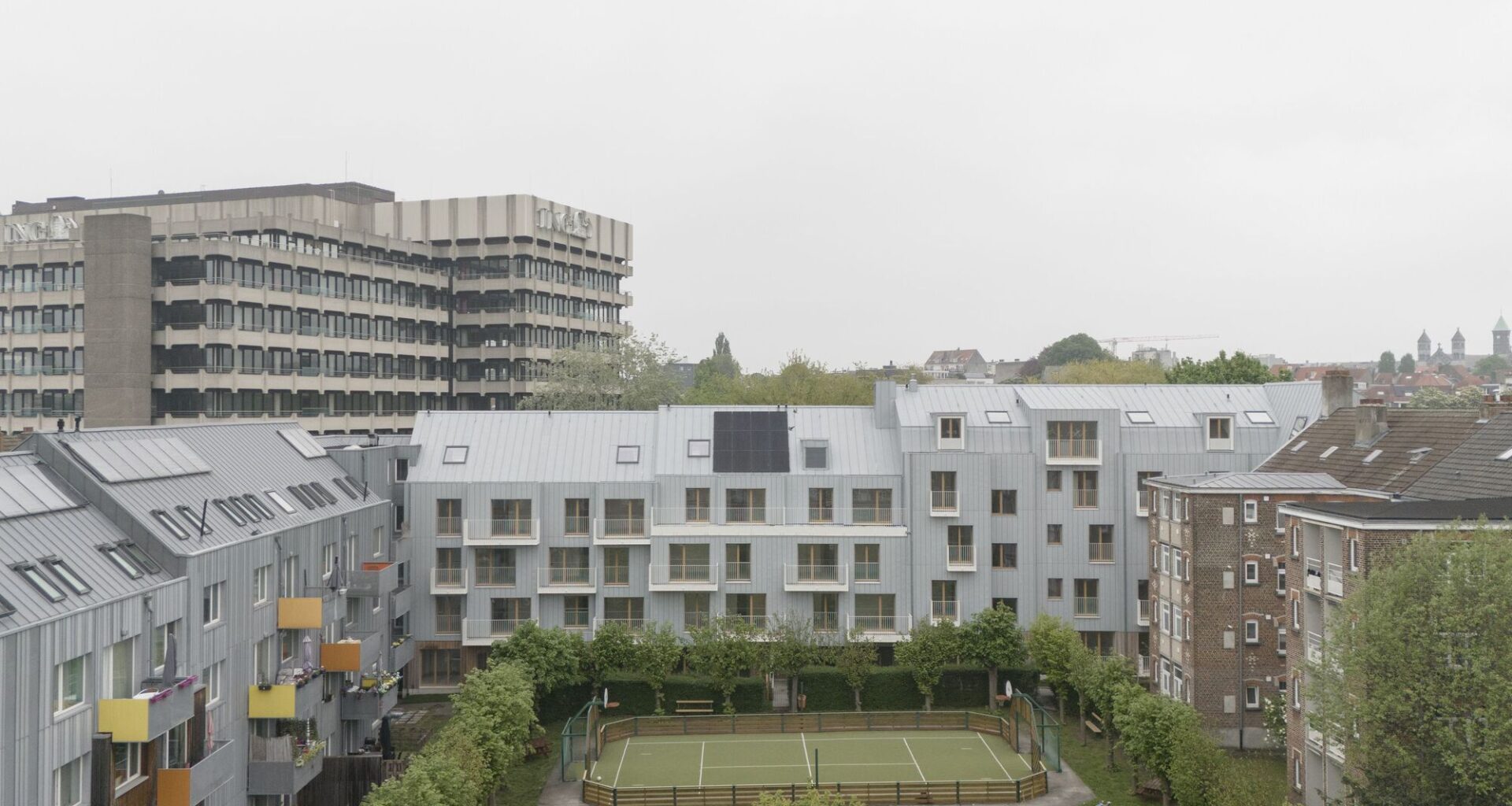 Grande Haie Social Housing / P&P Architectes