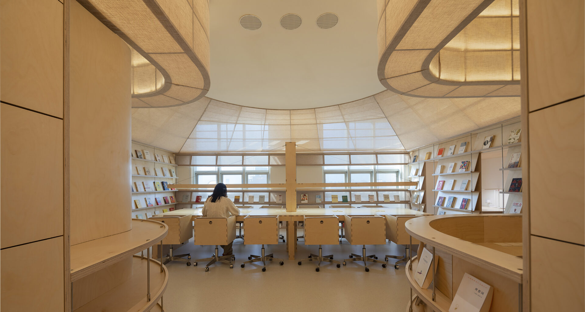 Yixing Study Space / Atelier d'More
