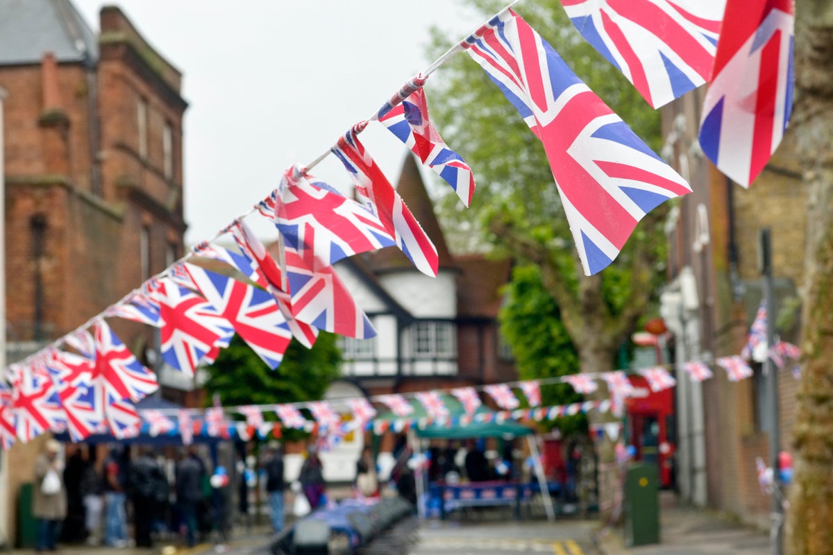 Reform UK council removes St George’s flags and bunting over public safety fears