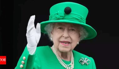 'Stick with devil you know': Late Queen Elizabeth II opposed Brexit - new book reveals