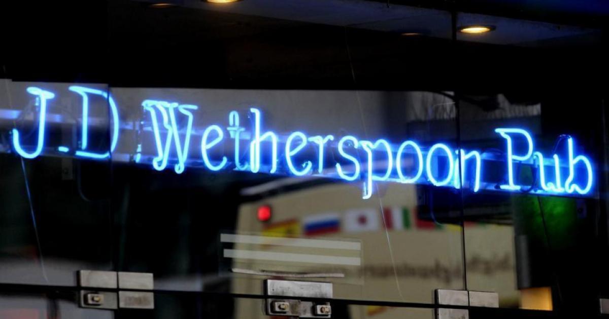Wetherspoon bans Scottish banknotes across hundreds of pubs