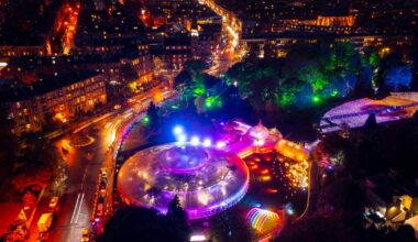 GlasGLOW to return to Glasgow with show inspired by 80s campaign