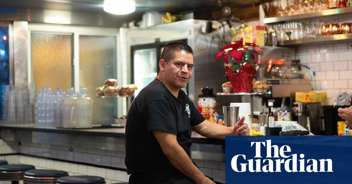 ‘I’m not coming home’: Trump policy holds people in Ice custody without bail | US immigration