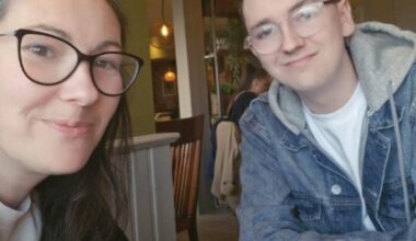Oldbury mum honoured for supporting son with epilepsy