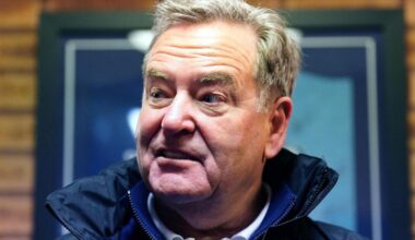 Request for Jeff Stelling to be banned from boardrooms labelled ‘shock’ by fans