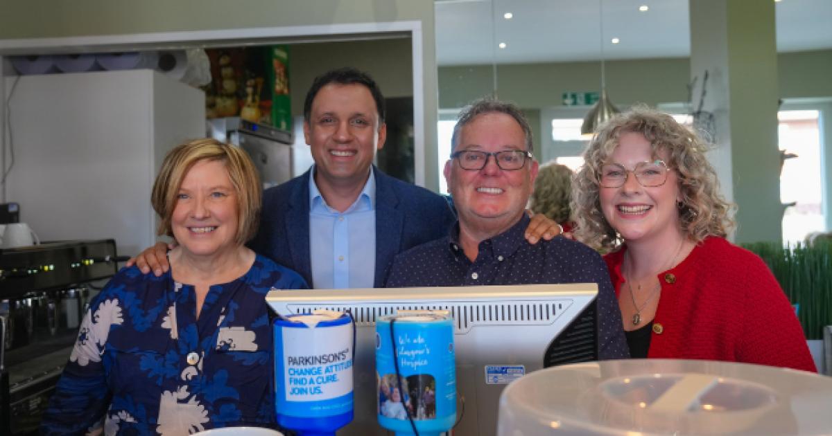 Party leader visits Barrhead café ahead of vote