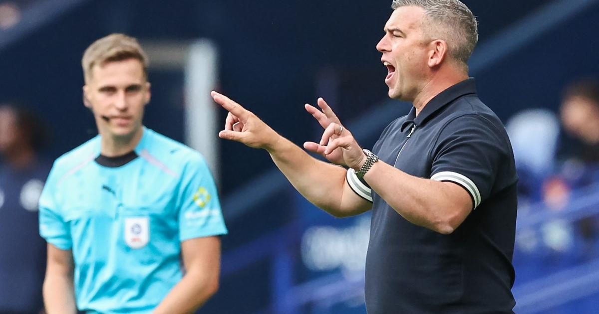 Bolton Wanderers boss' of warning on Sheffield Wednesday