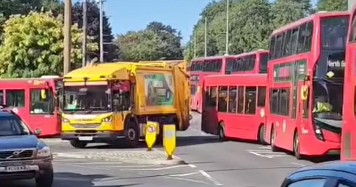 Plumstead, Woolwich Pettman Crescent traffic: Council acts